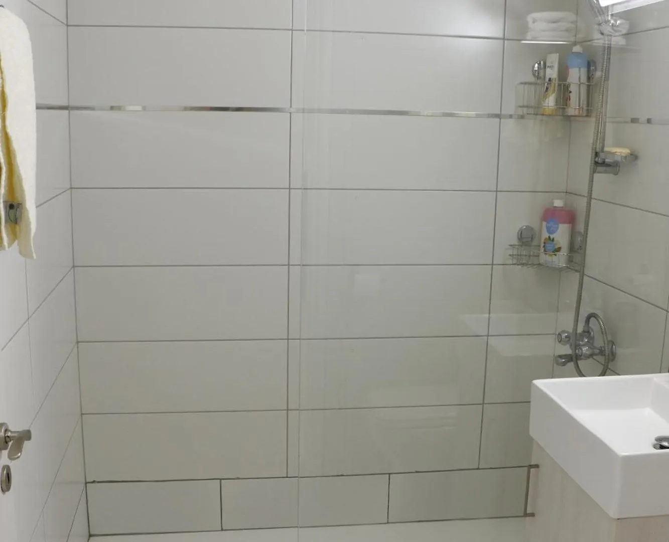 Spacious Apartment, Near Pinikoudes Beach Larnaca